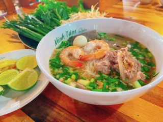 Top Món Ăn Ngon Tại Trạm Dừng Chân Minh Tâm – Giá Bình Dân